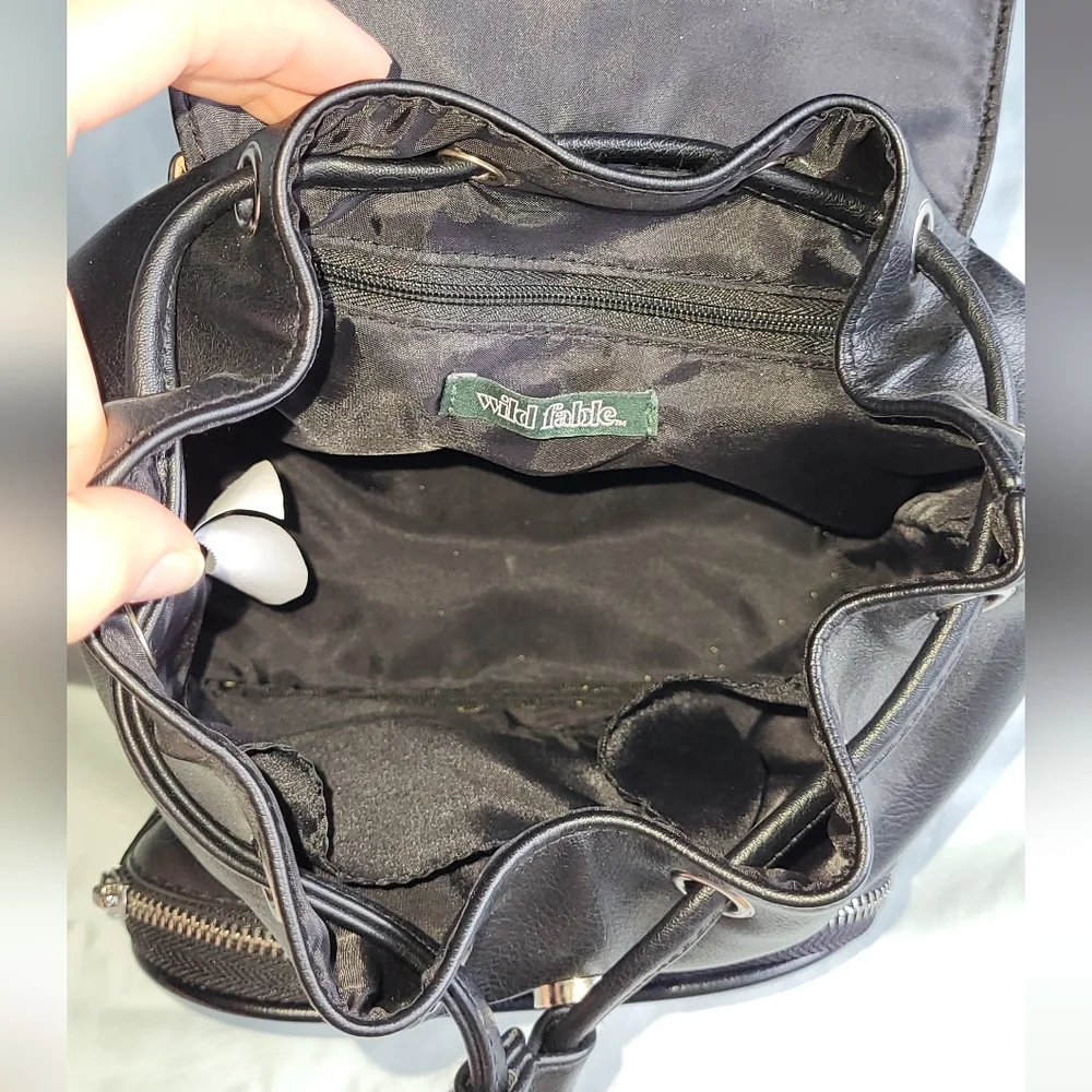 Mini Backpack - Picture 3 of 9